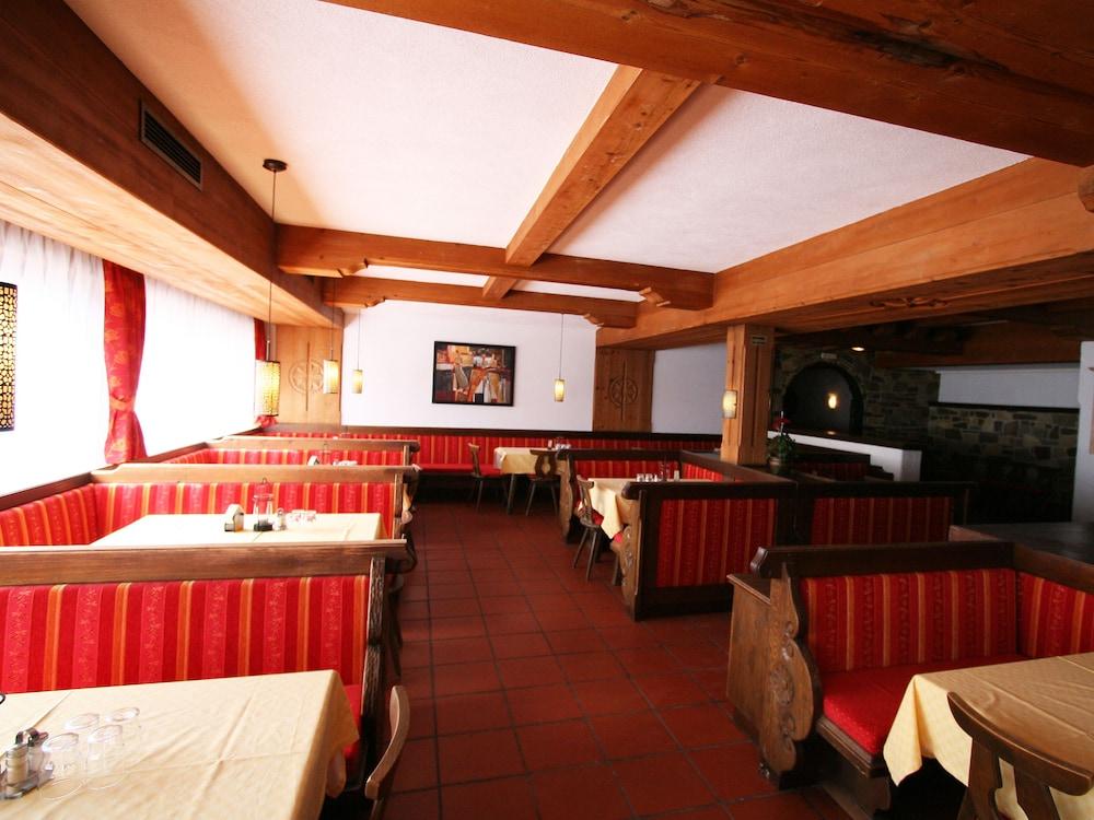 First Mountain Hotel Zillertal Aschau Im Zillertal Екстериор снимка