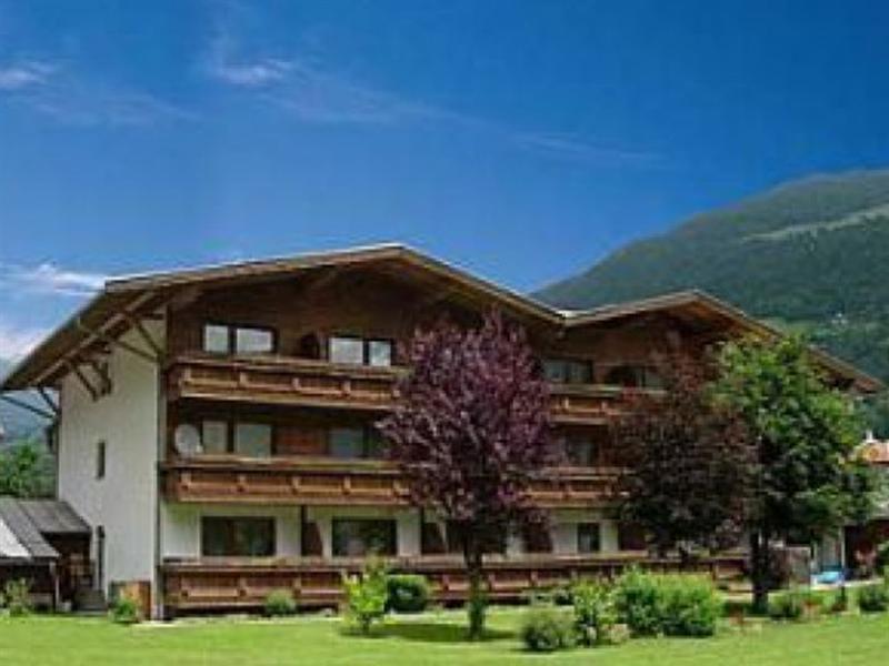 First Mountain Hotel Zillertal Aschau Im Zillertal Екстериор снимка