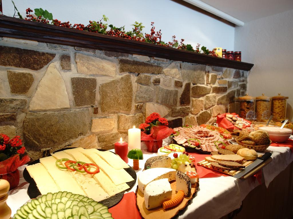 First Mountain Hotel Zillertal Aschau Im Zillertal Екстериор снимка