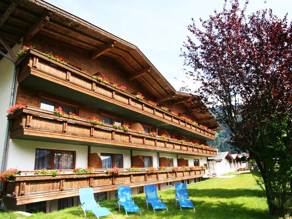 First Mountain Hotel Zillertal Aschau Im Zillertal Екстериор снимка